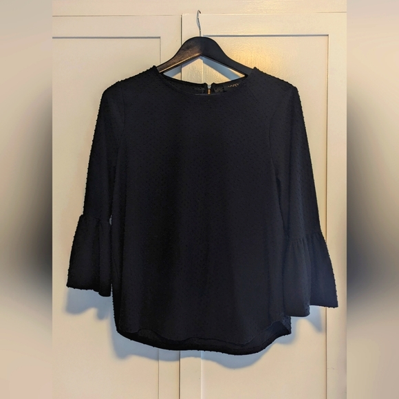 W5 Black Bell Sleeve Top Size L - Picture 1 of 3